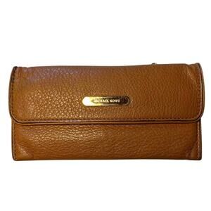 Michael Kors Austin Flat Continental Wallet Luggage